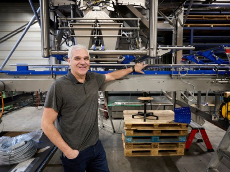 Van Mars-snoep tot Zwitserse chocolade: bij dit bedrijf in Nijnsel voelt elke machine als ‘gewoon hobbyen’